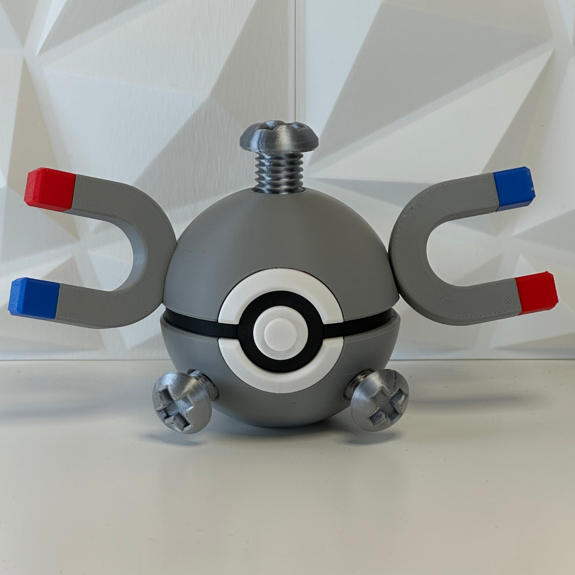 Pokéball edición Magnemite vista frontal en PLA Premium