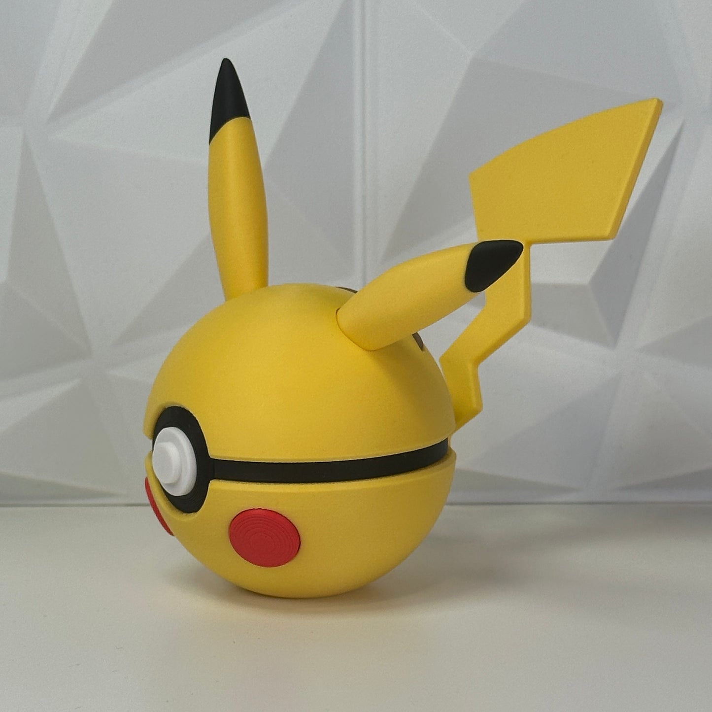 #025 Edición Rayo Eléctrico - Fan Art Premium Impreso en 3D